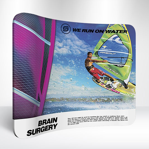 Mur de fond tubulaire courbé