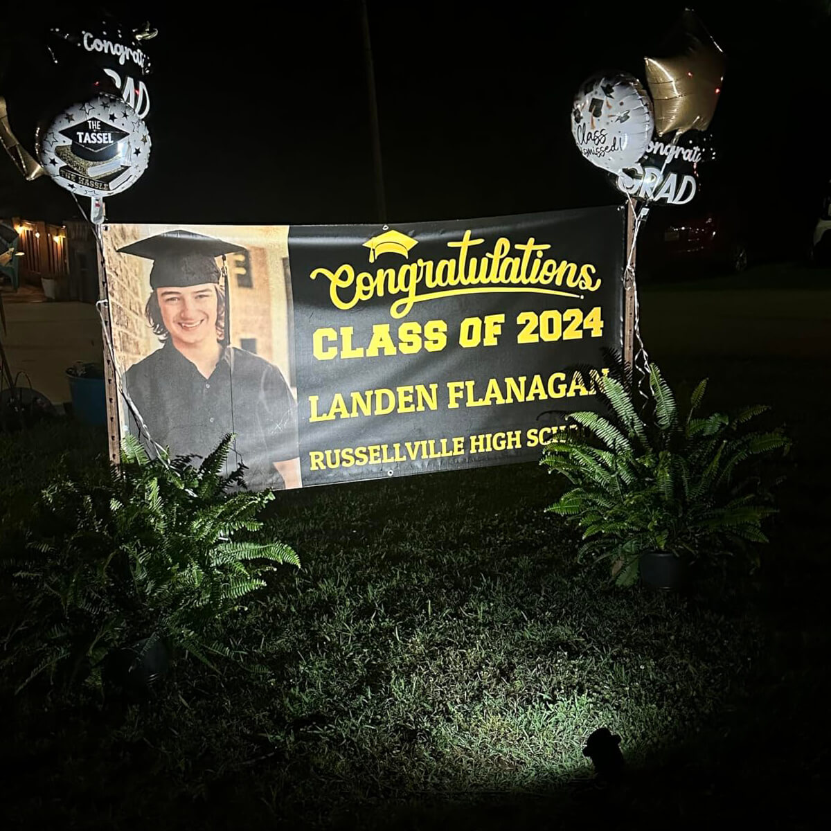 graduation-banner-hanging-at-graduation-party-3x6-feet