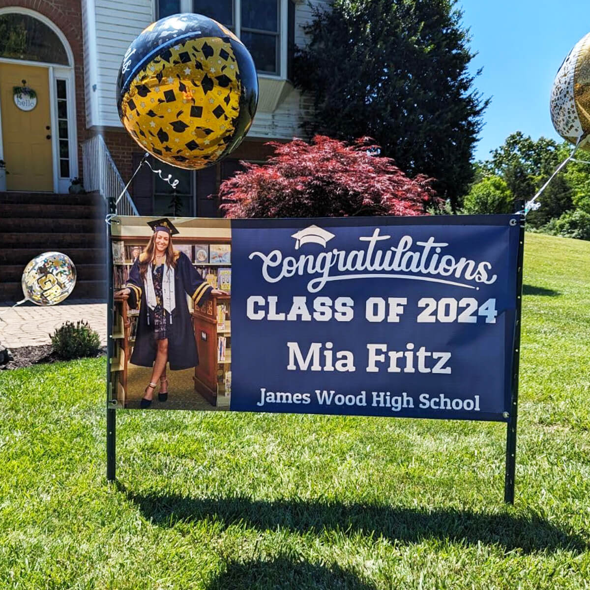 graduation-banner-hanging-at-graduation-party-royal-blue-yard-grass-house-2x4-feet