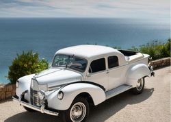 Desk calendar, spiral-bound with self stand (Design 1)