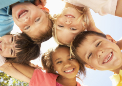 Desk calendar, spiral-bound with self stand (Design 9)